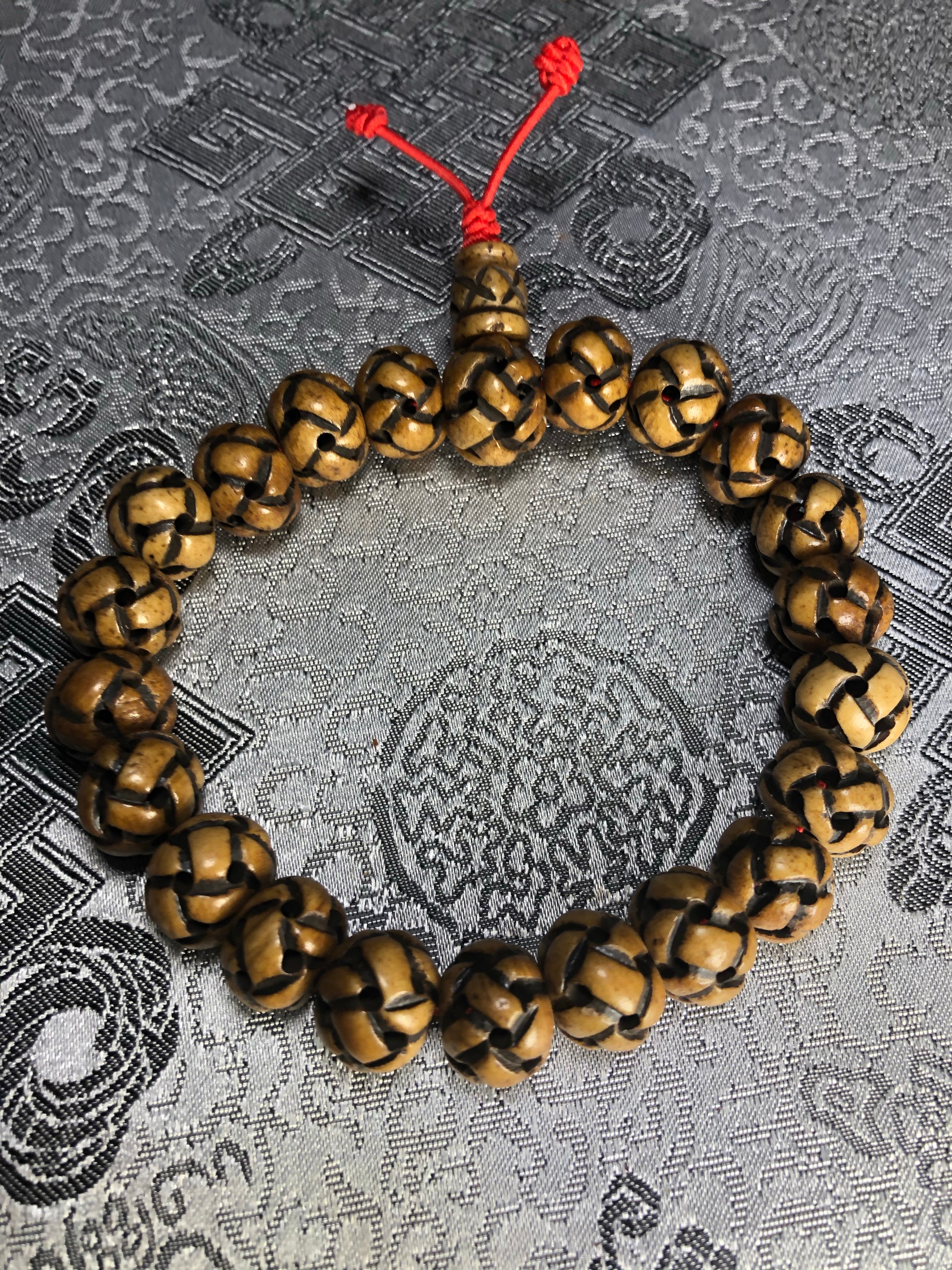 Endless Knott Bone Carved Wrist Mala(TGWM 35)