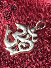 Silver Om Pendant(TGSP 13)