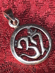 Silver Om Pendant(TGSP 14)