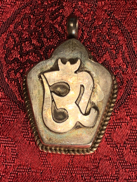 Silver Om Pendant(TGSP 37)