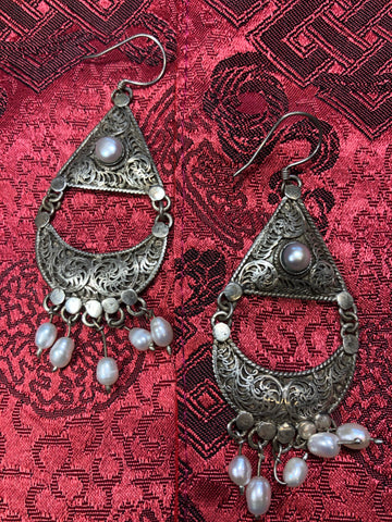 Silver Pearl Earrings(TGSE 18)