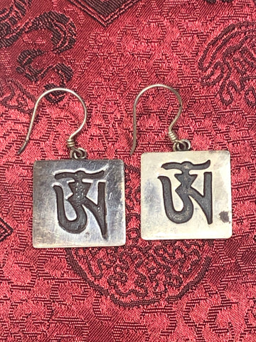 OM Tibetan Silver Earrings(TGSE 95)