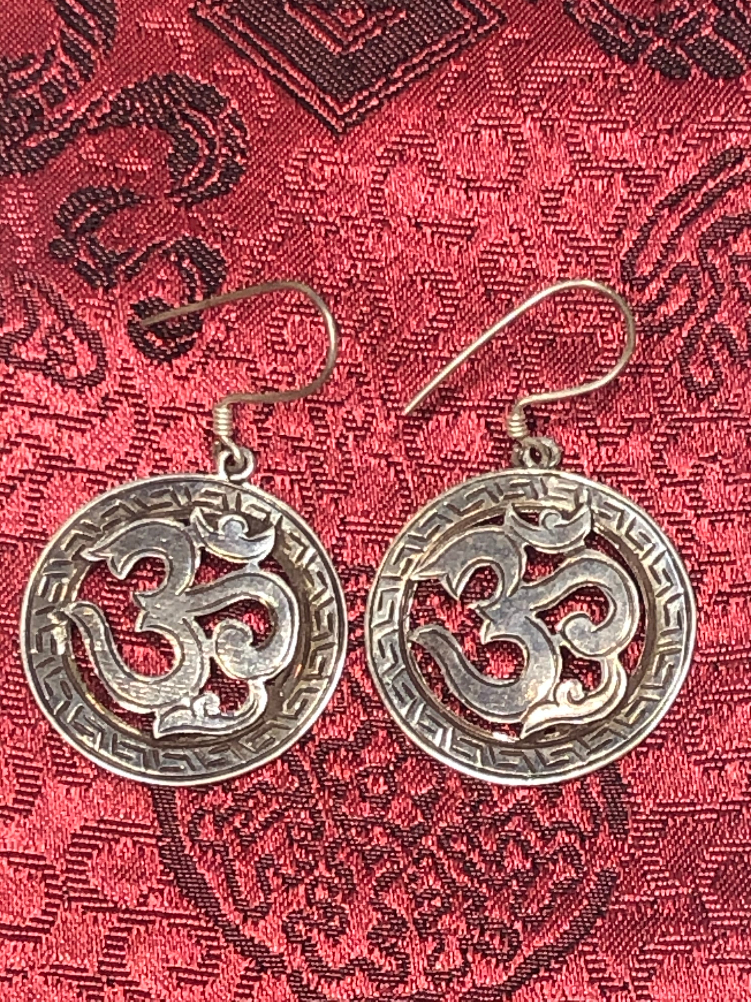 OM Silver Earrings(TGSE 96)