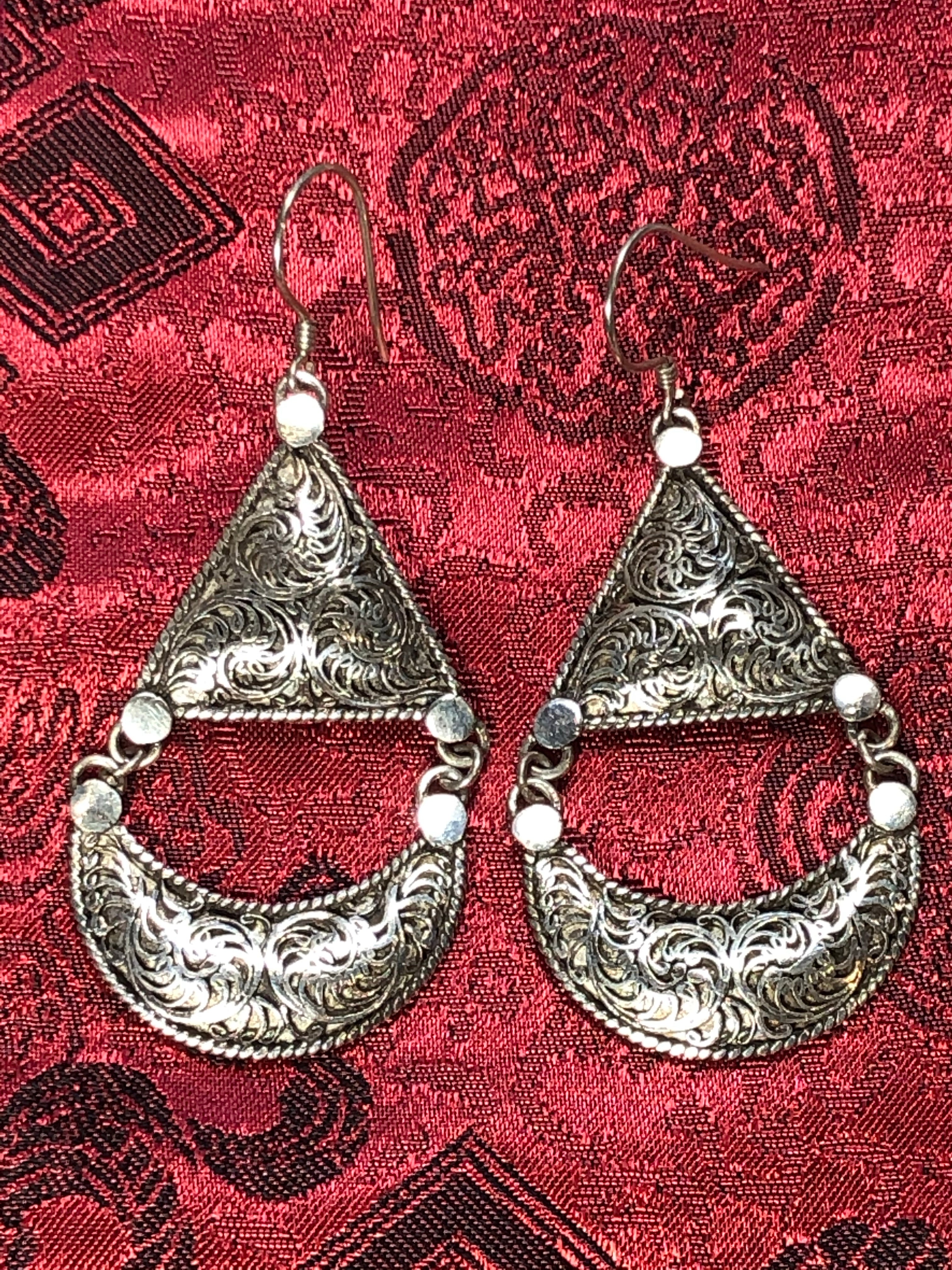 Silver Earrings(TGSE 66)