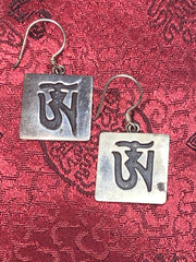 OM Tibetan Silver Earrings(TGSE 95)