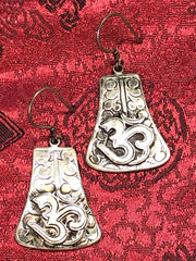 Om Silver Earrings(TGSE 55)