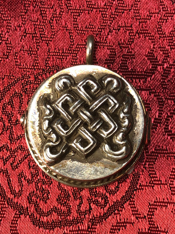 Tibetan Endless Knott Silver Pendant(TGSP 74)