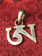 Silver Om Tibetan Pendant(TGSP 33)